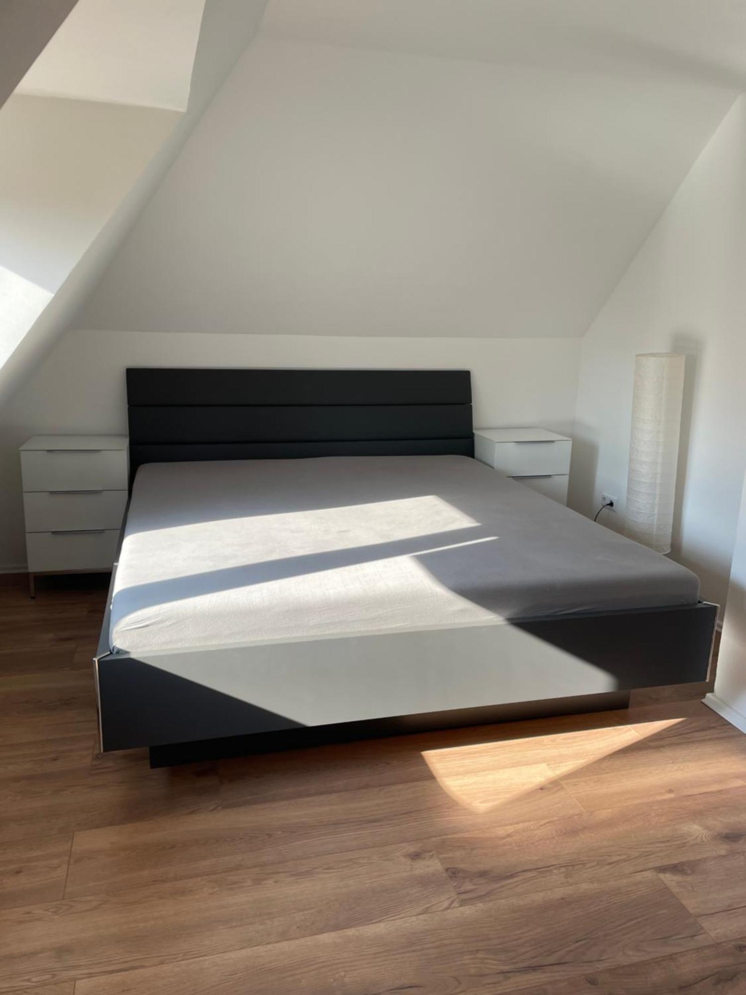 Kpt Verwaltungs Und Service Gbr 플론 외부 사진